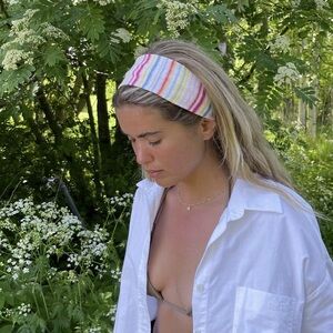 NWOT djerf Avenue rainbow headband